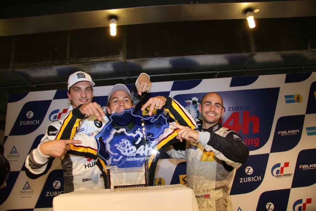 Jens Klingmann (tredje), Augusto Farfus (Pole) og Adam Christodoulou (anden position)
(Foto: Natascha Theisen, Media Office Theisen)